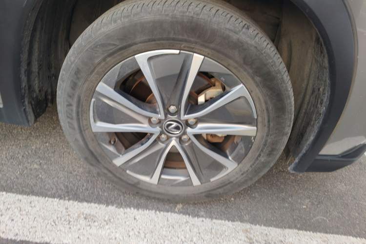 Used Lexus UX New Energy 2020 300e Pure·Joy Edition Right Front Wheel Hub