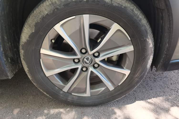 Used Lexus UX New Energy 2020 300e Pure·Joy Edition Right Front Wheel Hub