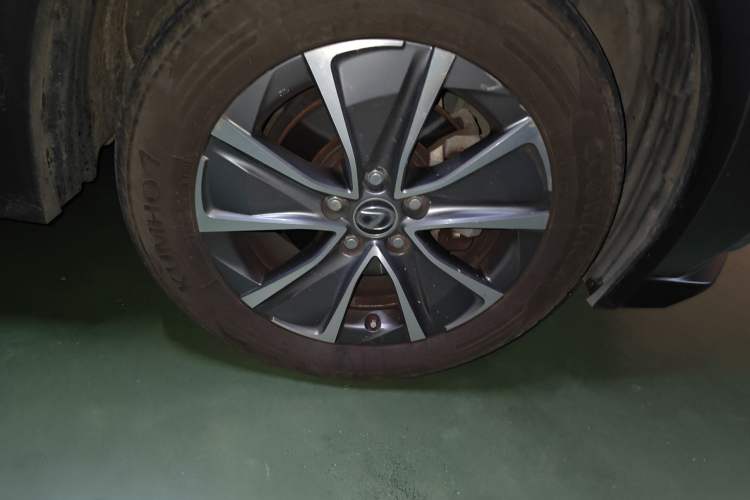 Used Lexus UX New Energy 2020 300e Pure·Joy Edition Right Front Wheel Hub