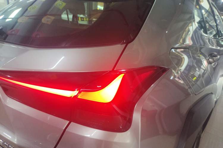 Used Lexus UX New Energy 2020 300e Pure·Joy Edition Right Rear Taillight