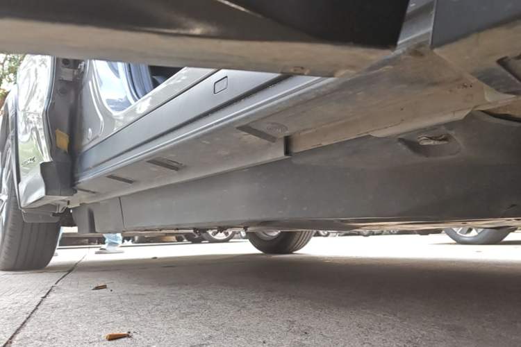 Used Lexus UX New Energy 2020 300e Pure·Enjoy Edition Right Side Sill