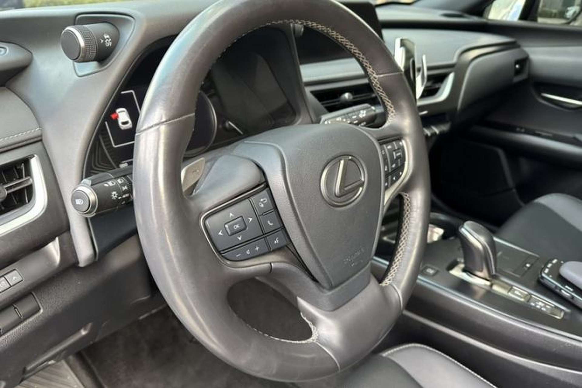 Used Lexus UX New Energy 2020 300e Pure·Joy Edition Steering Wheel