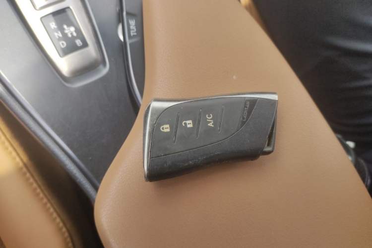 Used Lexus UX New Energy 2020 300e Pure·Joy Edition Vehicle Key
