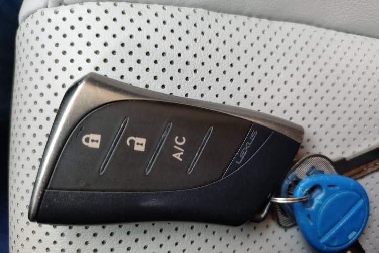 Used Lexus UX New Energy 2020 300e Pure·Joy Edition Vehicle Key