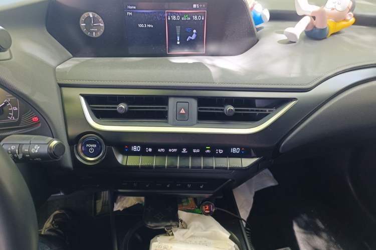 Used Lexus UX New Energy 2020 300e Pure·Joy Edition Audio And AC Panel