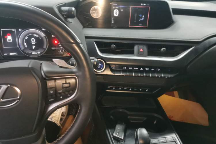 Used Lexus UX New Energy 2020 300e Pure·Joy Edition Audio And AC Panel