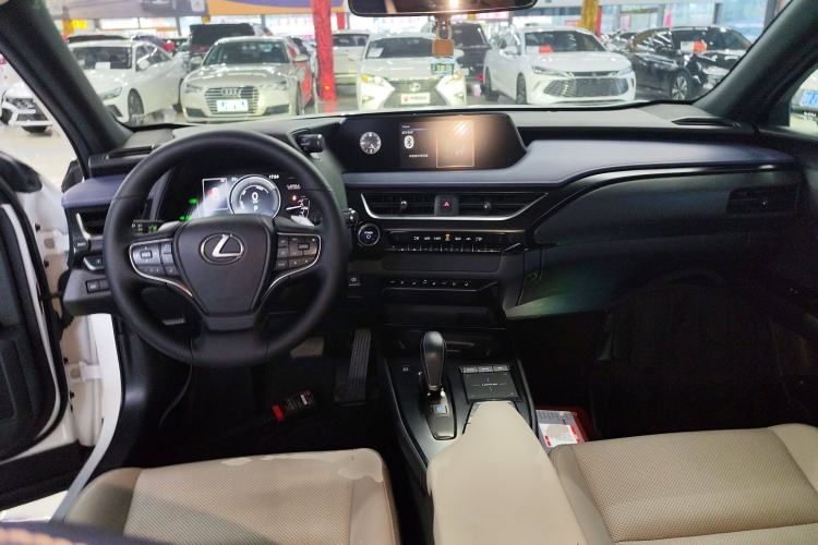 Used Lexus UX New Energy 2020 300e Pure·Joy Edition Center Console