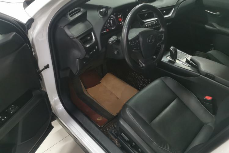 Used Lexus UX New Energy 2020 300e Pure·Joy Edition Driver Seat