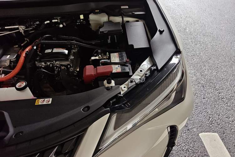 Used Lexus UX New Energy 2020 300e Pure·Enjoy Edition Engine Bay Left