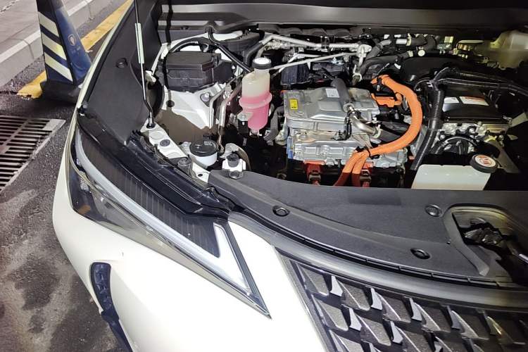 Used Lexus UX New Energy 2020 300e Pure·Enjoy Edition Engine Bay Right
