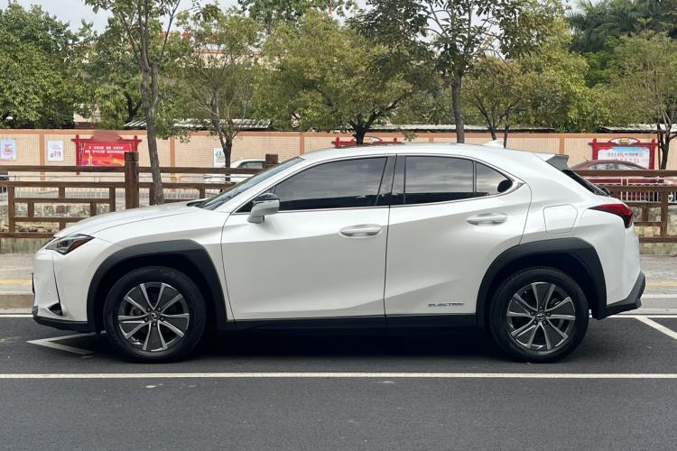 Used Lexus UX New Energy 2020 300e Pure·Joy Edition Exterior 2