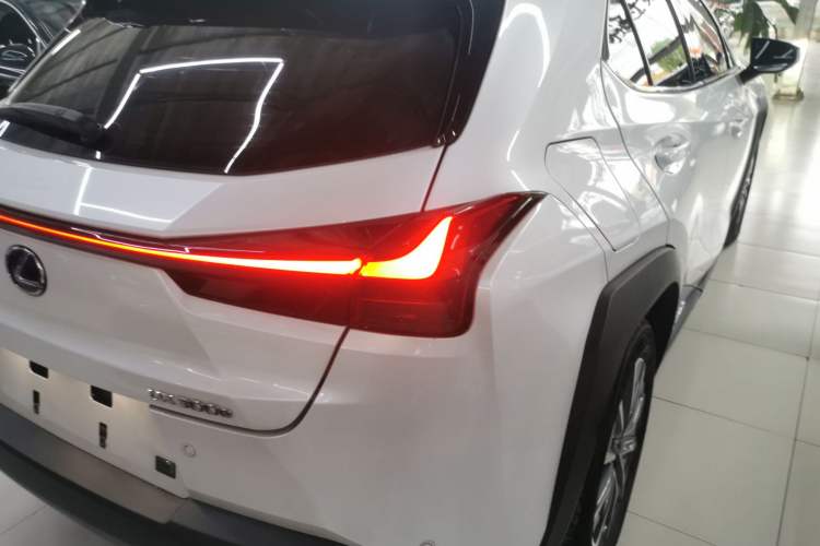 Used Lexus UX New Energy 2020 300e Pure·Joy Edition Exterior 3