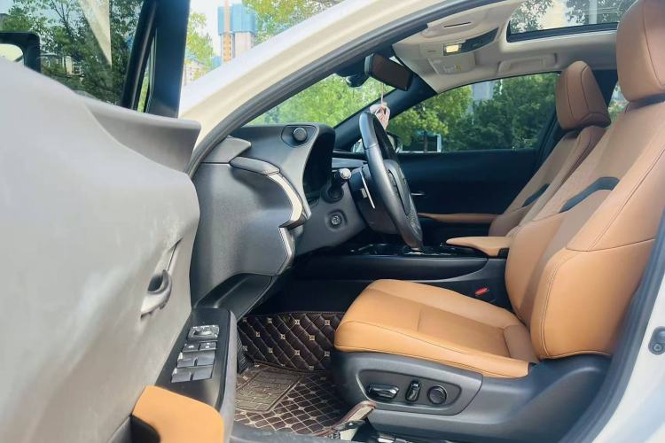 Used Lexus UX New Energy 2020 300e Pure·Enjoy Edition Interior 1