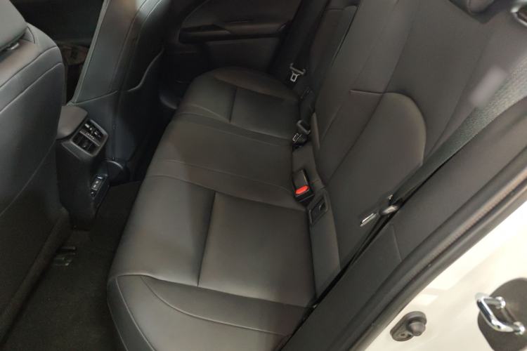 Used Lexus UX New Energy 2020 300e Pure·Joy Edition Interior 4