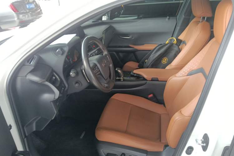 Used Lexus UX New Energy 2020 300e Pure·Joy Edition Left Front Seat