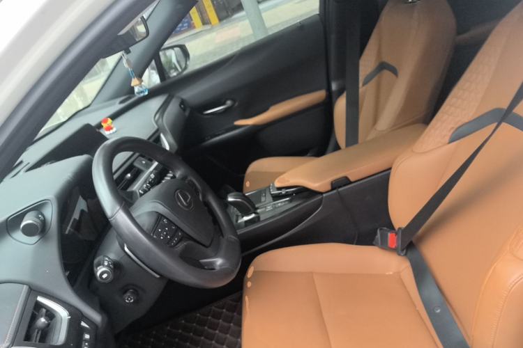 Used Lexus UX New Energy 2020 300e Pure·Joy Edition Left Front Seat
