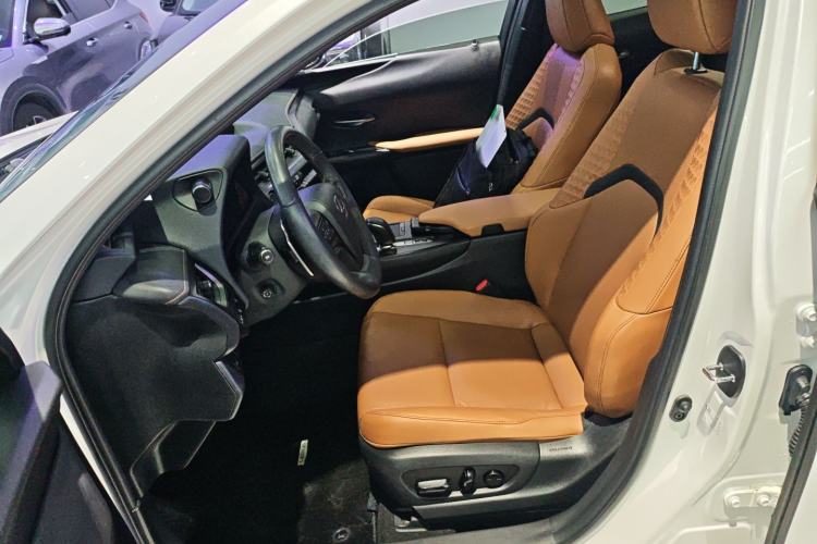 Used Lexus UX New Energy 2020 300e Pure·Joy Edition Left Front Seat