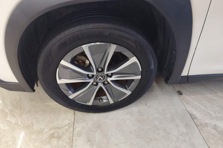 Used Lexus UX New Energy 2020 300e Pure·Joy Edition Left Front Wheel Hub