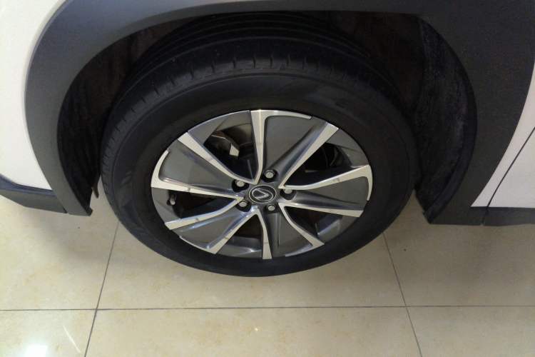 Used Lexus UX New Energy 2020 300e Pure·Joy Edition Left Front Wheel Hub