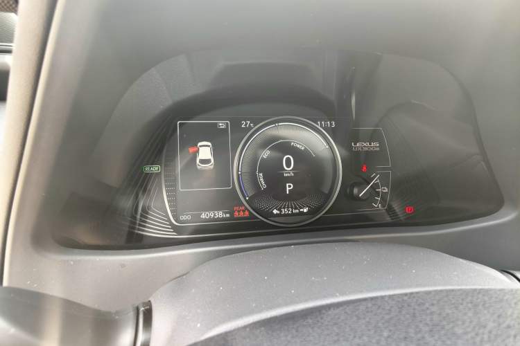 Used Lexus UX New Energy 2020 300e Pure·Joy Edition Odometer Close Up