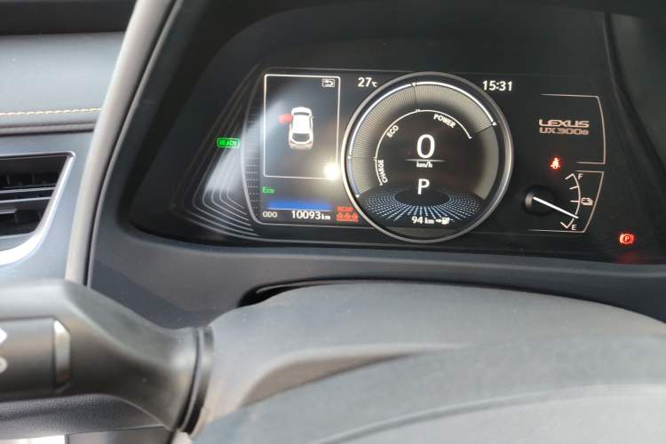 Used Lexus UX New Energy 2020 300e Pure·Joy Edition Odometer Close Up