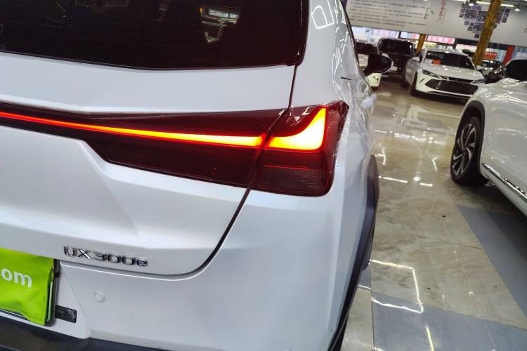 Used Lexus UX New Energy 2020 300e Pure·Joy Edition Right Rear Taillight