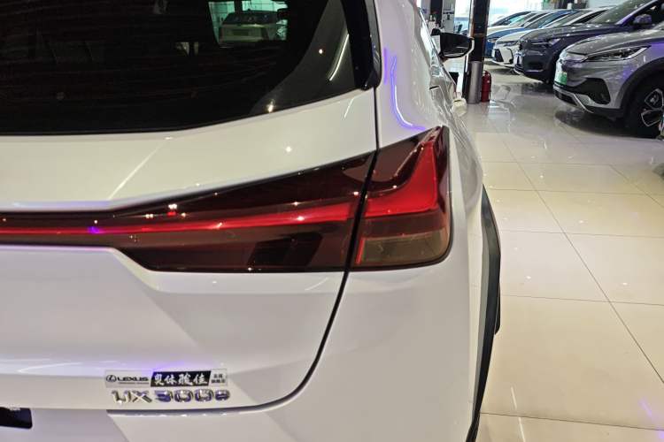 Used Lexus UX New Energy 2020 300e Pure·Joy Edition Right Rear Taillight