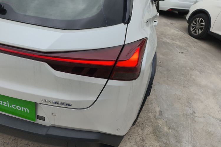 Used Lexus UX New Energy 2020 300e Pure·Joy Edition Right Rear Taillight