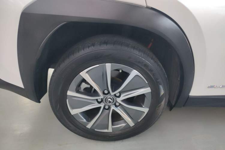 Used Lexus UX New Energy 2020 300e Pure·Joy Edition Right Rear Wheel Hub