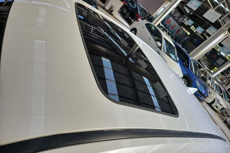 Used Lexus UX New Energy 2020 300e Pure·Joy Edition Roof