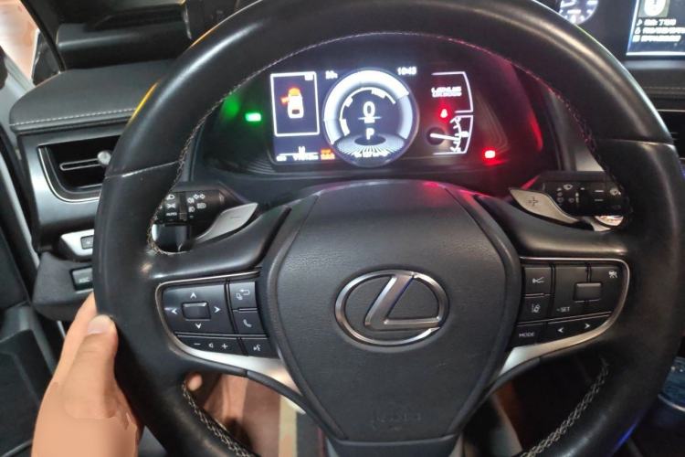 Used Lexus UX New Energy 2020 300e Pure·Joy Edition Steering Wheel