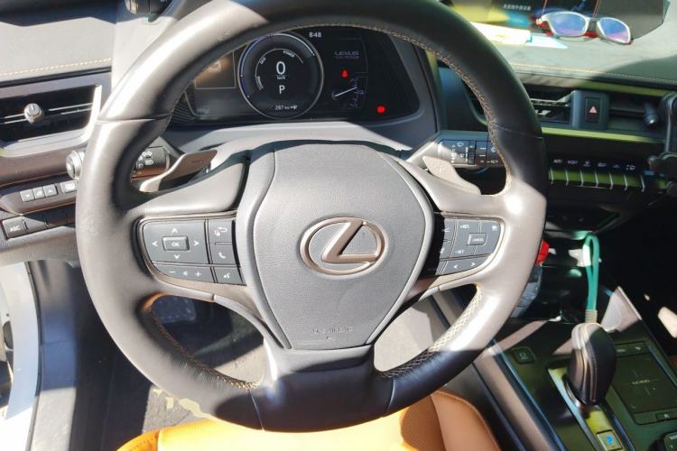 Used Lexus UX New Energy 2020 300e Pure·Joy Edition Steering Wheel