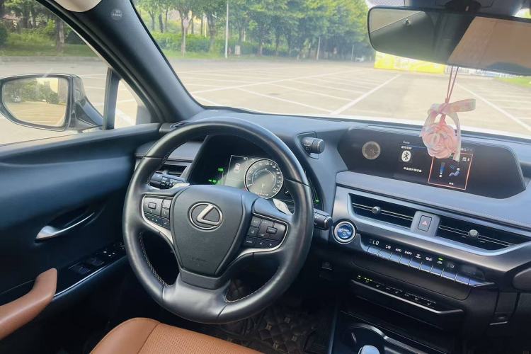 Used Lexus UX New Energy 2020 300e Pure·Enjoy Edition Steering Wheel