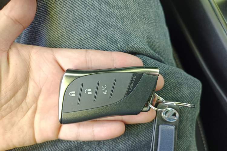 Used Lexus UX New Energy 2020 300e Pure·Joy Edition Vehicle Key