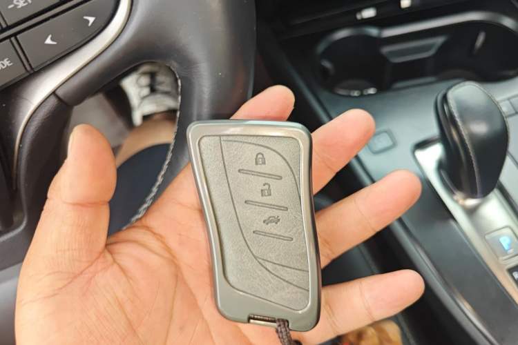 Used Lexus UX New Energy 2020 300e Pure·Joy Edition Vehicle Key
