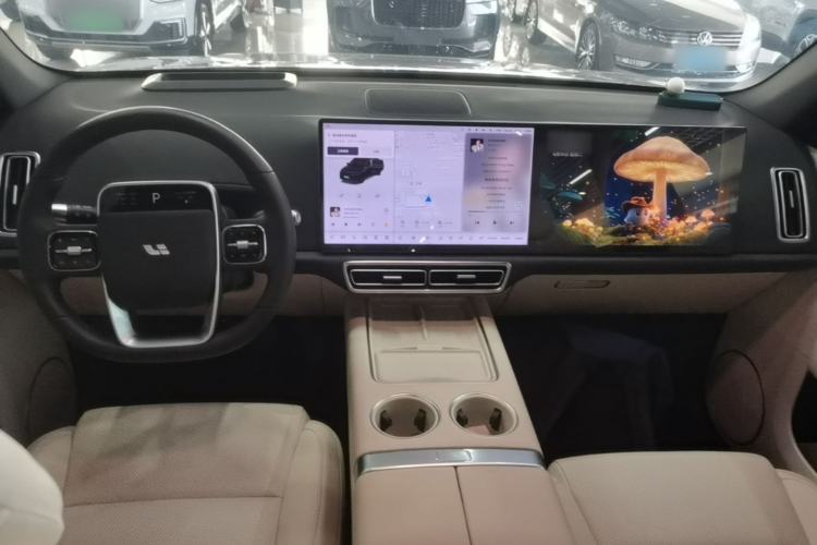 Used Li Auto L6 2024 Pro Model Center Console