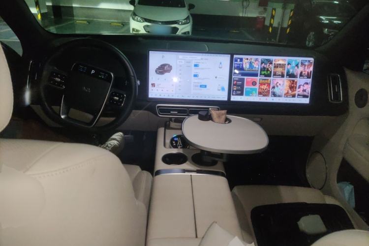 Used Li Auto L6 2024 Max Center Console