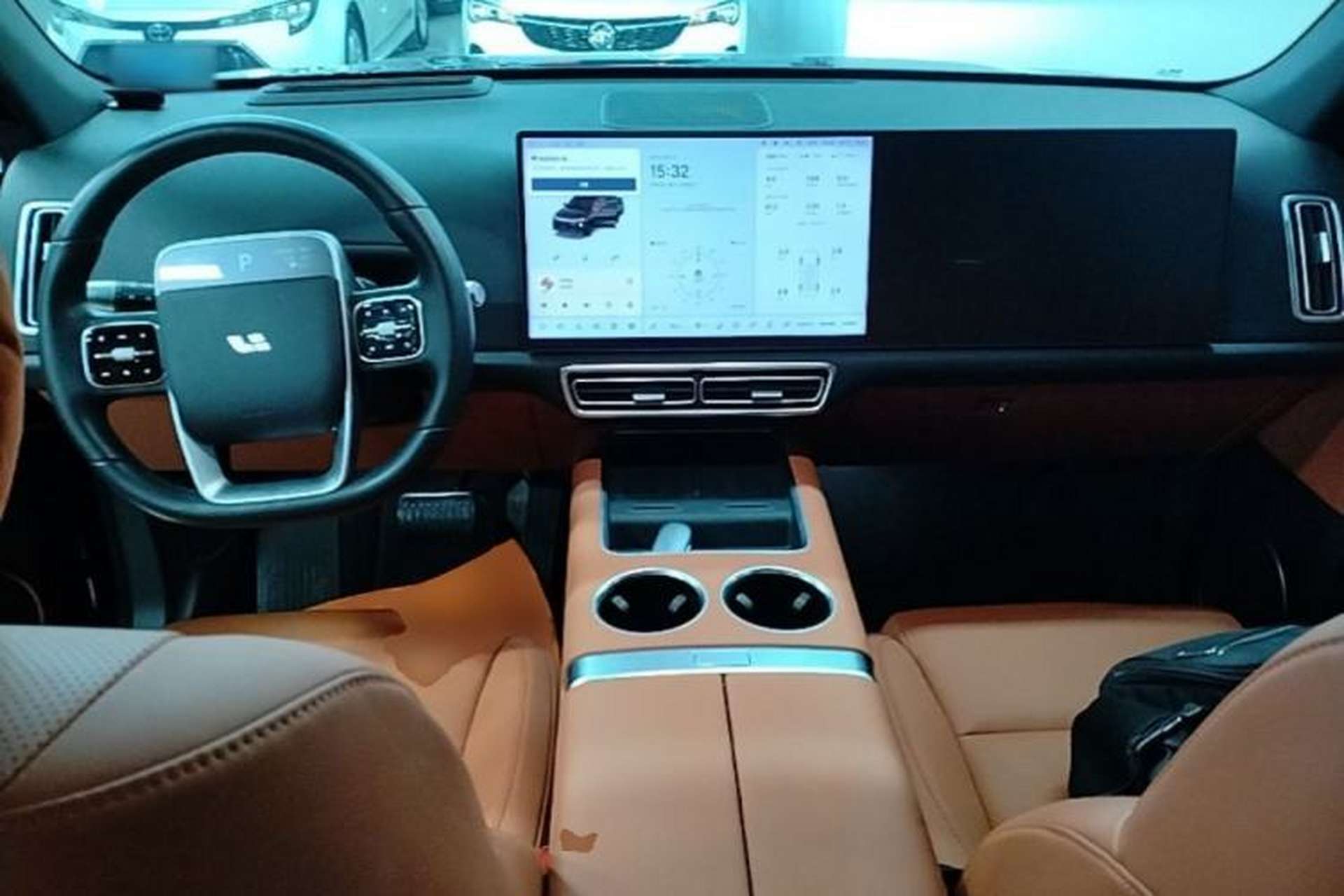Used Li Auto L6 2024 Max Center Console