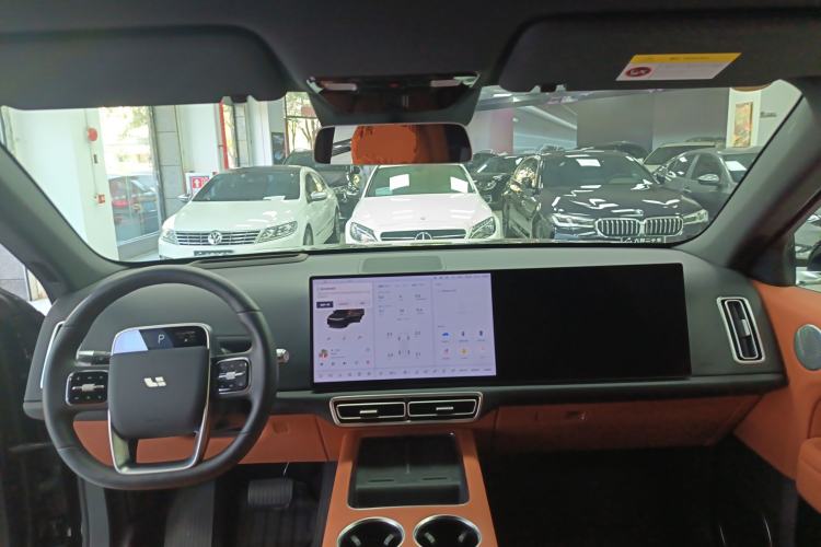 Used Li Auto L6 2024 Pro Model Center Console