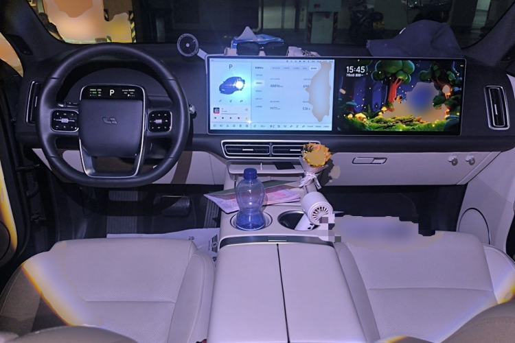 Used Li Auto L6 2024 Max Center Console