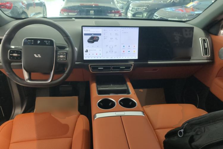 Used Li Auto L6 2024 Pro Model Center Console
