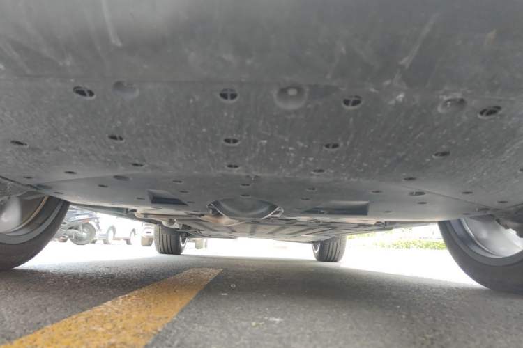 Used Li Auto L6 2024 Pro Model Chassis Front