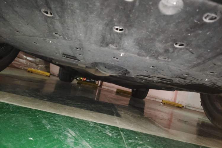 Used Li Auto L6 2024 Pro Model Chassis Front