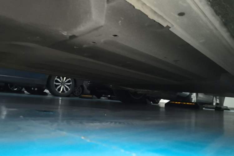 Used Li Auto L6 2024 Pro Model Chassis Front Left