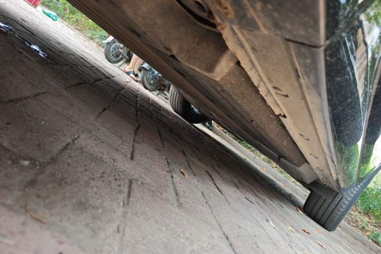 Used Li Auto L6 2024 Pro Model Chassis Front Left