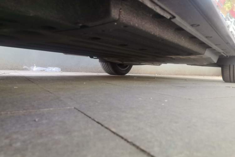 Used Li Auto L6 2024 Pro Model Chassis Front Left