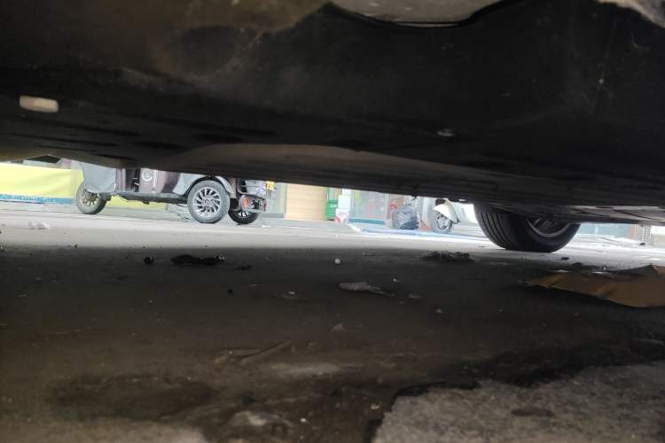 Used Li Auto L6 2024 Pro Model Chassis Front Left