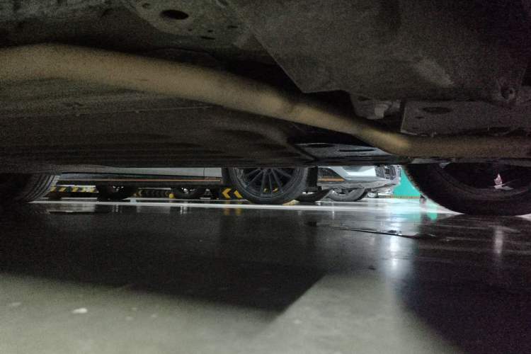 Used Li Auto L6 2024 Pro Model Chassis Front Right