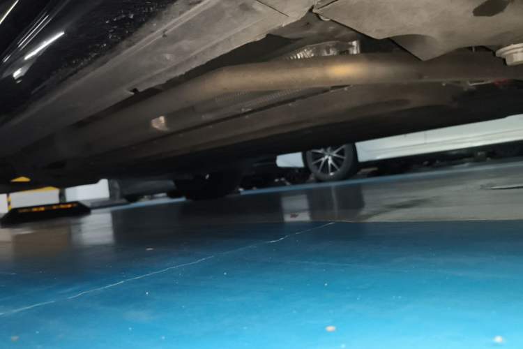 Used Li Auto L6 2024 Pro Model Chassis Front Right