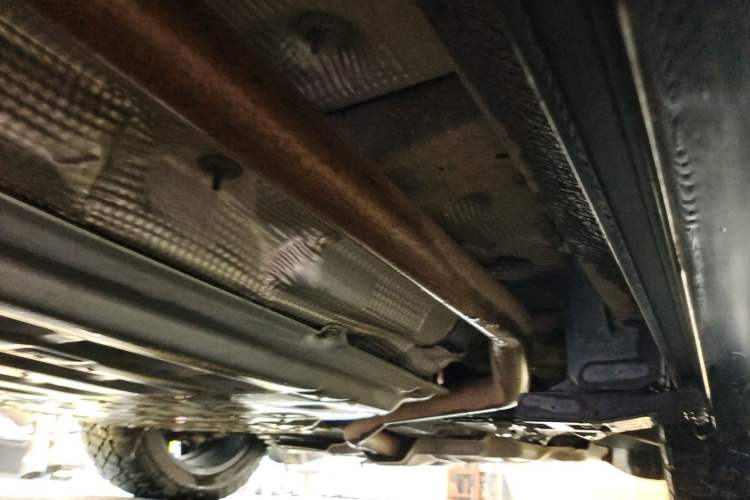 Used Li Auto L6 2024 Pro Model Chassis Front Right
